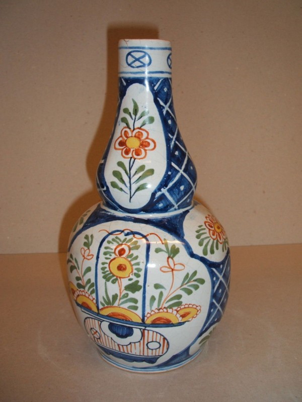 Vaas met ornamentaal decor